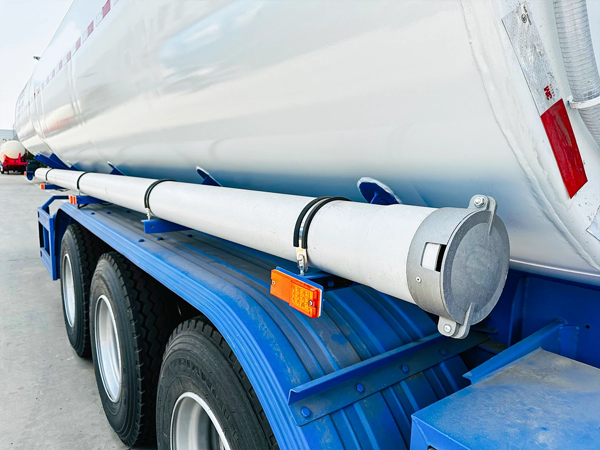 Chemical Liquid Tanker Trailer