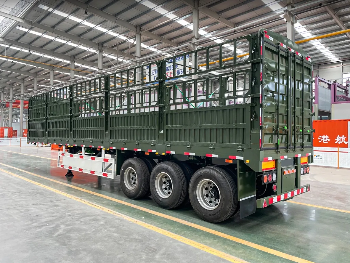3-axle stake fence semi trailer for bagged cargo and building materials transport